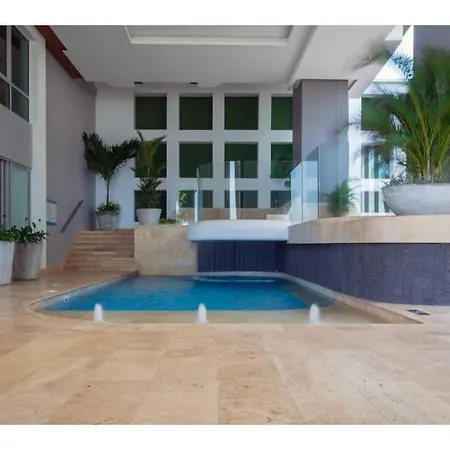 Murano Elite Luxury Oceanfront Bocagrande.